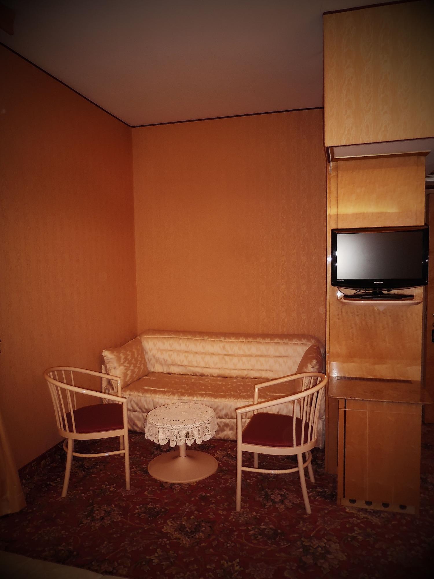 Hotel Roma ミラノ エクステリア 写真