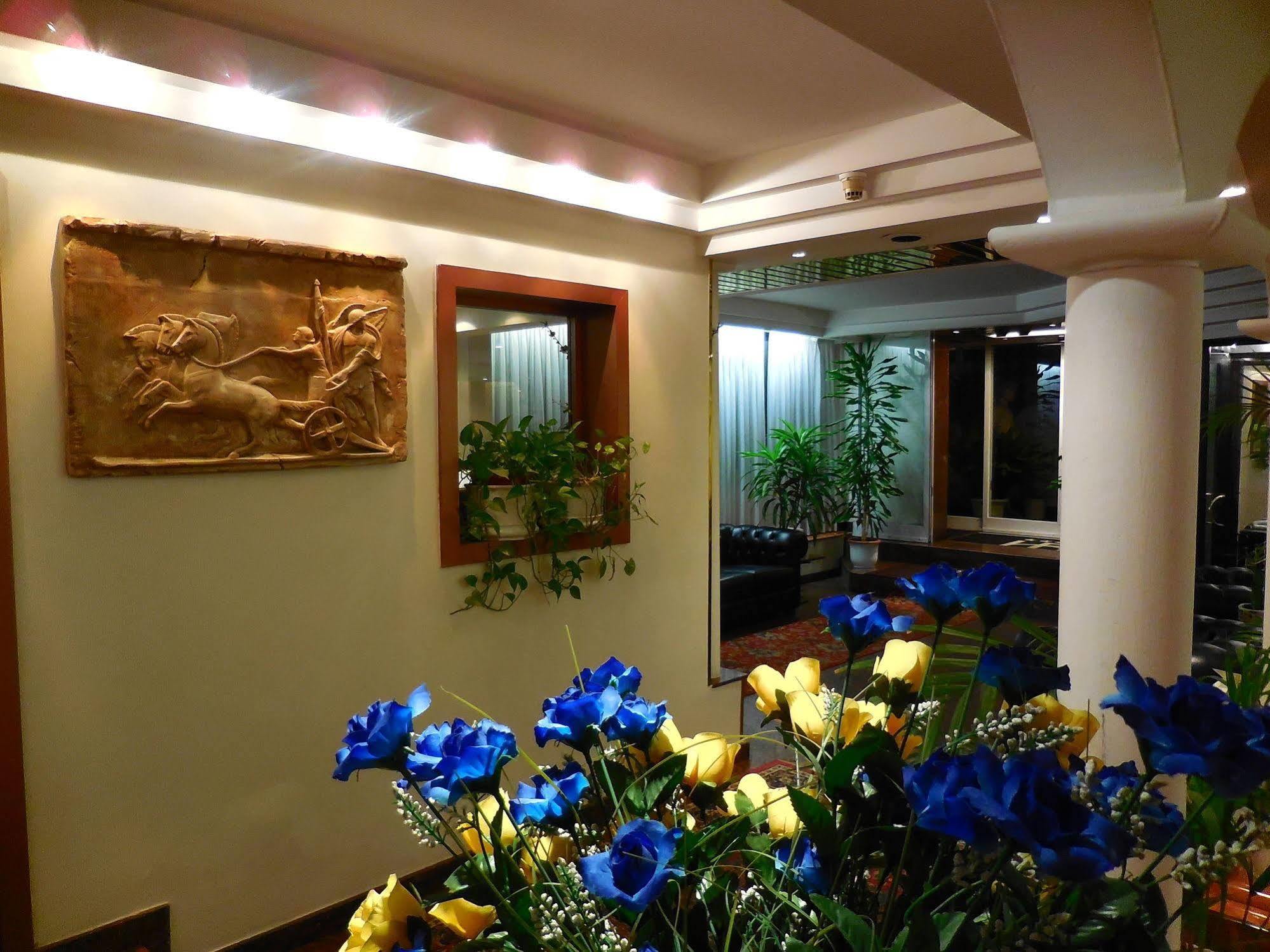 Hotel Roma ミラノ エクステリア 写真
